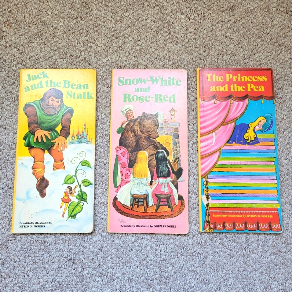 Vintage 1976 Oversized Board books. Lot of 3